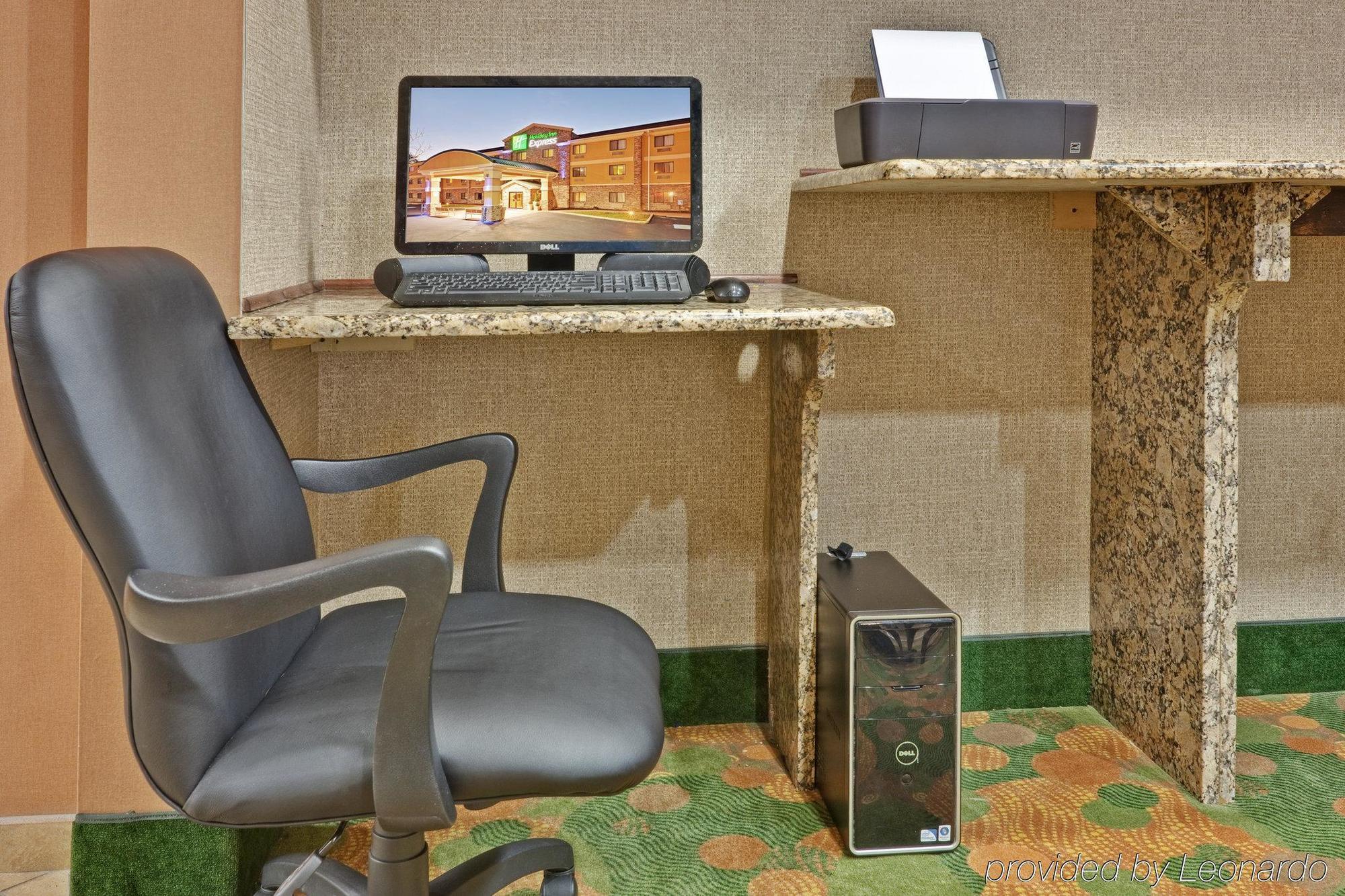 Holiday Inn Express Winfield - Teays Valley Hurricane Létesítmények fotó