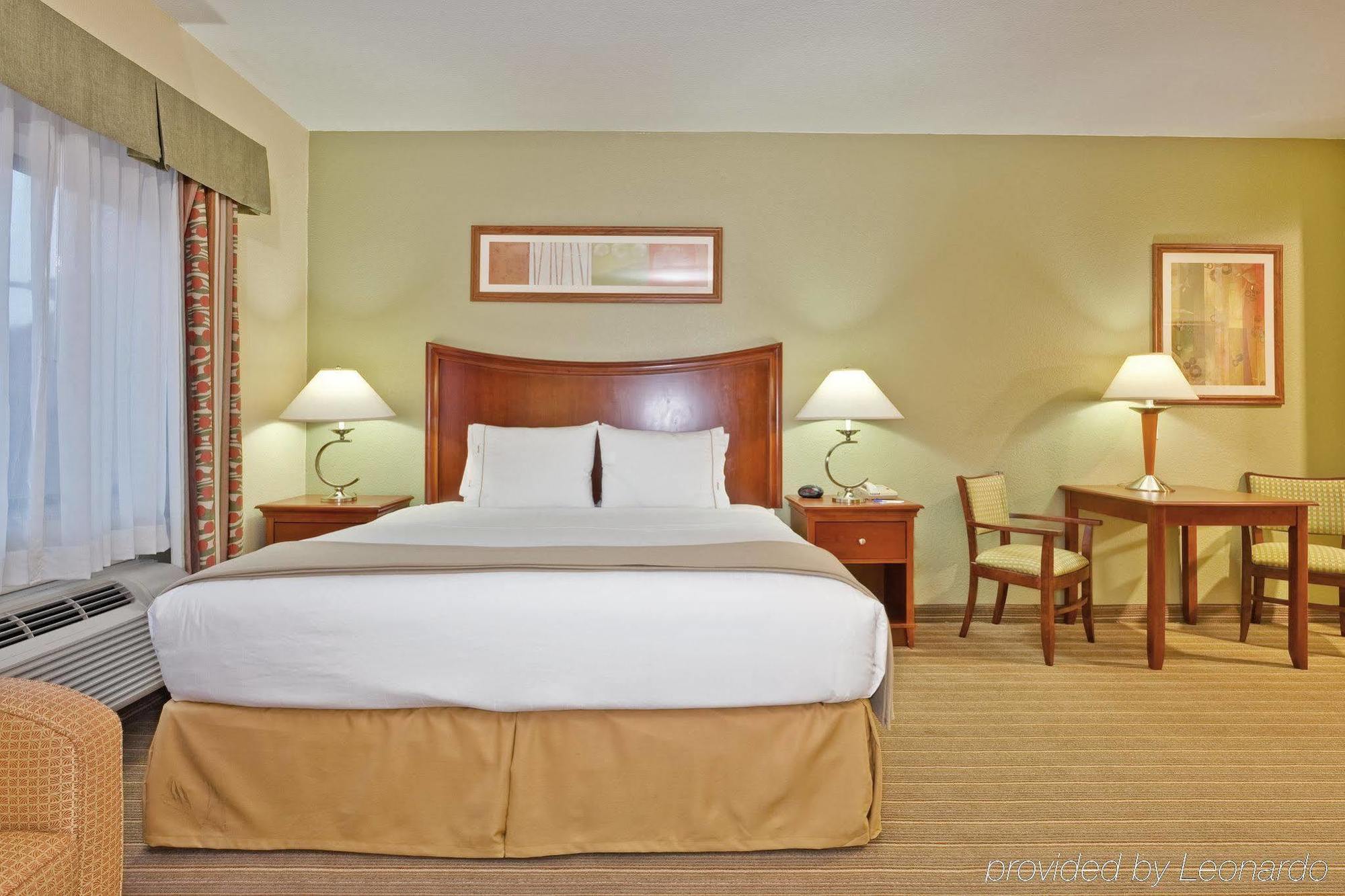 Holiday Inn Express Winfield - Teays Valley Hurricane Kültér fotó