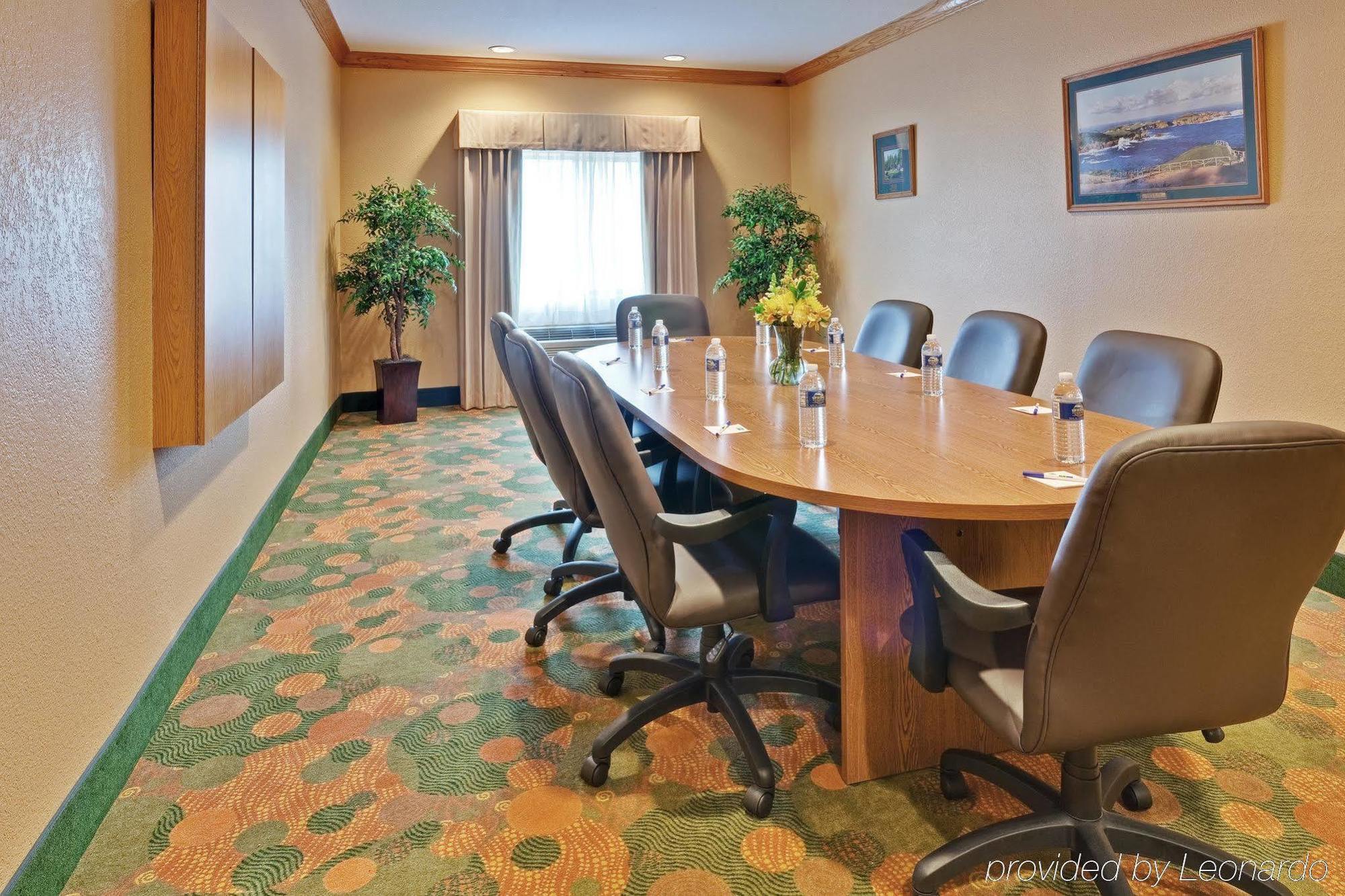 Holiday Inn Express Winfield - Teays Valley Hurricane Létesítmények fotó