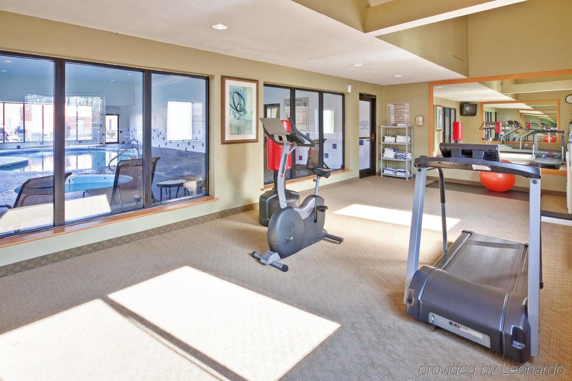 Holiday Inn Express Winfield - Teays Valley Hurricane Létesítmények fotó